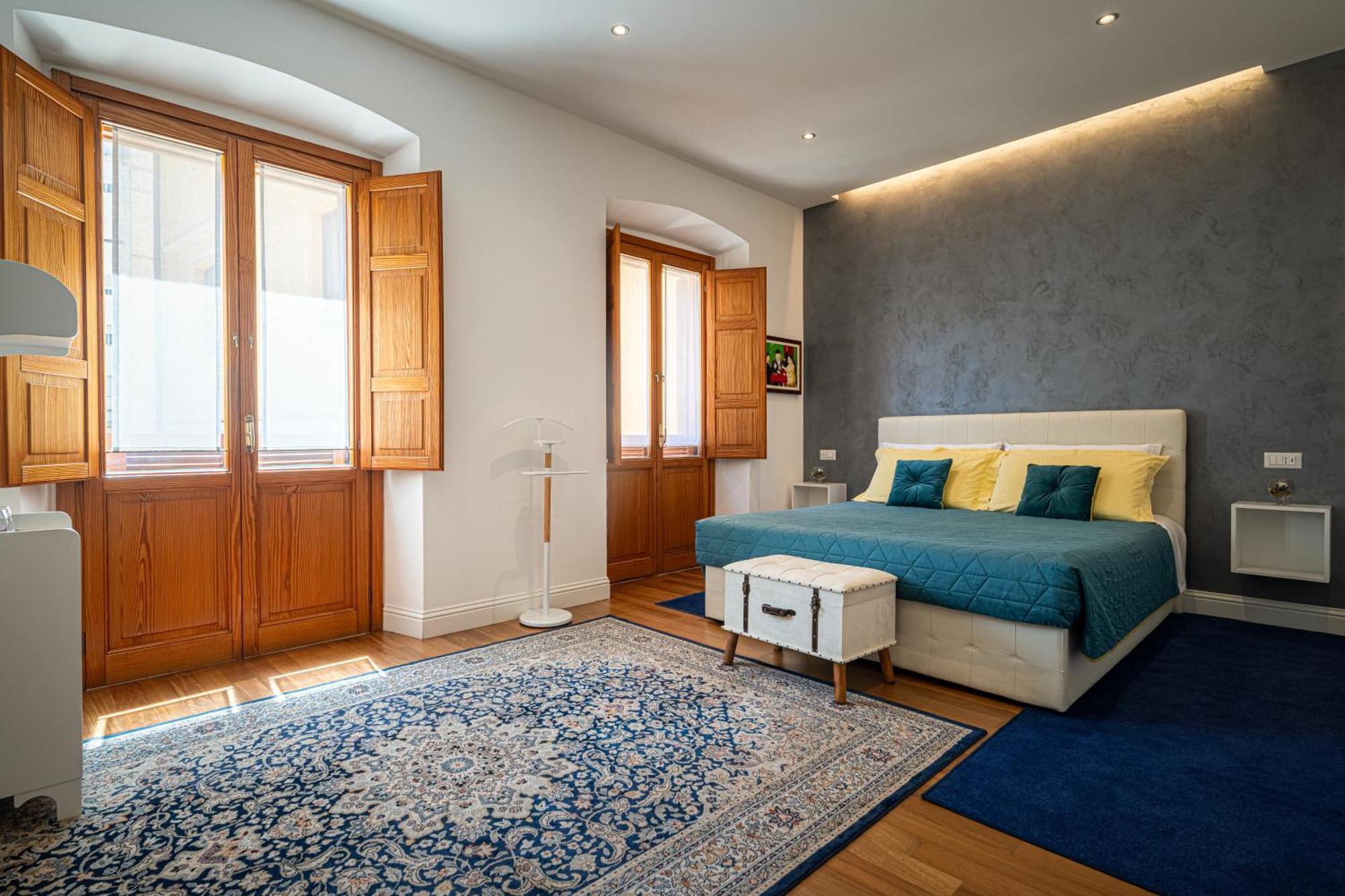 Marcus Suite Cagliari Luaran gambar